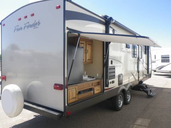 2014FUNFINDER-EXT2.jpg