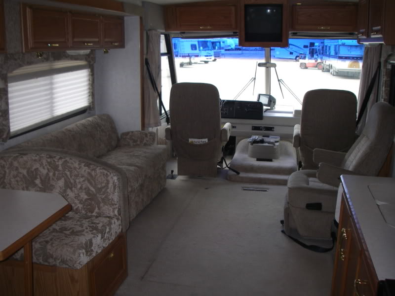 INT-1 2000 ITASCA.jpg